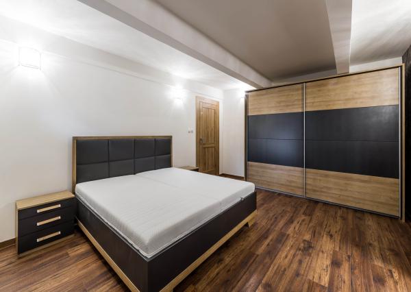 5-izbový byt na prenájom, historické centrum Košíc s parkovaním, 200m2