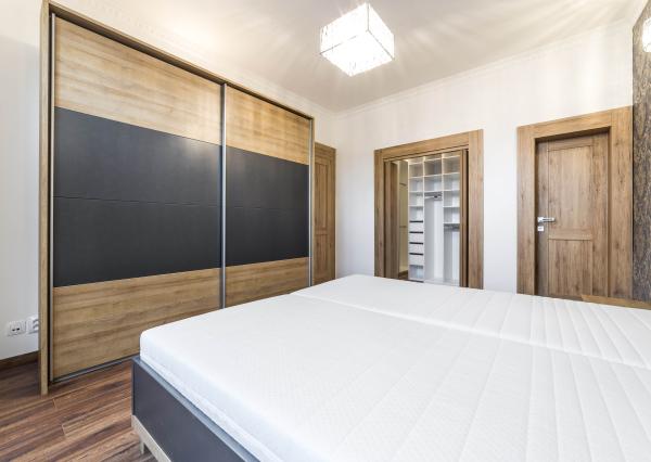 5-izbový byt na prenájom, historické centrum Košíc s parkovaním, 200m2