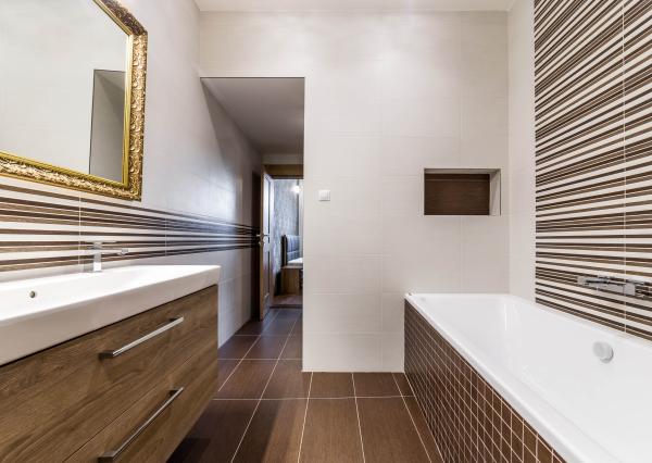 5-izbový byt na prenájom, historické centrum Košíc s parkovaním, 200m2