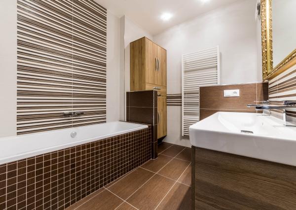 5-izbový byt na prenájom, historické centrum Košíc s parkovaním, 200m2