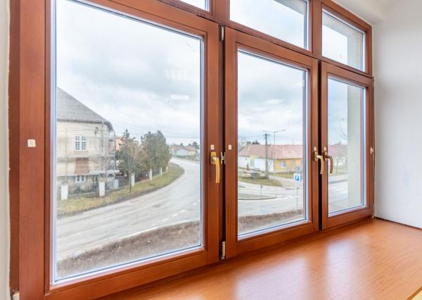 PONUKA PRENÁJMU OBCHODNÝCH PRIESTOROV V CÍFERI • 80 m2 v polyfunkčnej budove v centre dediny