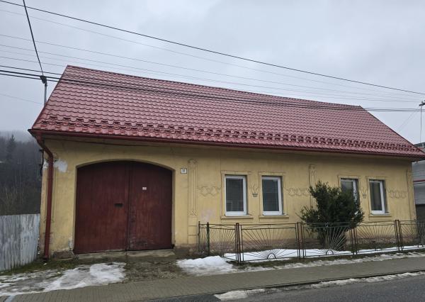 REZERVOVANÉ - Exkluzívne na predaj rodinný dom po čiastočnej rekonštrukcii v obci Holumnica, okres Kežmarok