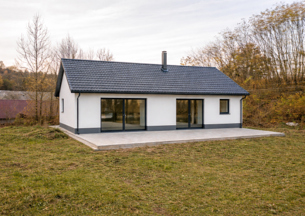 EXKLUZÍVNE NA PREDAJ: Rozostavaný rodinný dom v obci Ilija, okres Banská Štiavnica