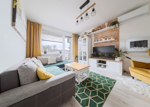 3-izbový, predaj, kompletná rekonštrukcia, loggia, 58 m2, Ovručská, Košice - Dargovských hrdinov