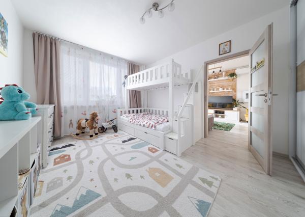 3-izbový, predaj, kompletná rekonštrukcia, loggia, 58 m2, Ovručská, Košice - Dargovských hrdinov