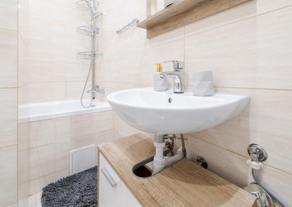 3-izbový, predaj, kompletná rekonštrukcia, loggia, 58 m2, Ovručská, Košice - Dargovských hrdinov