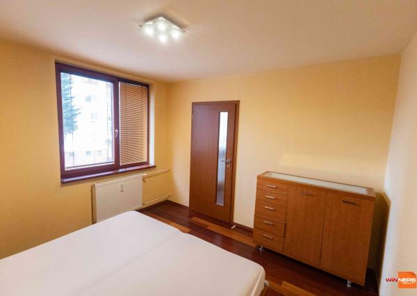 Exkluzívne Vám ponúkame na prenájom 3 izbový byt s loggiou   v Humennom.