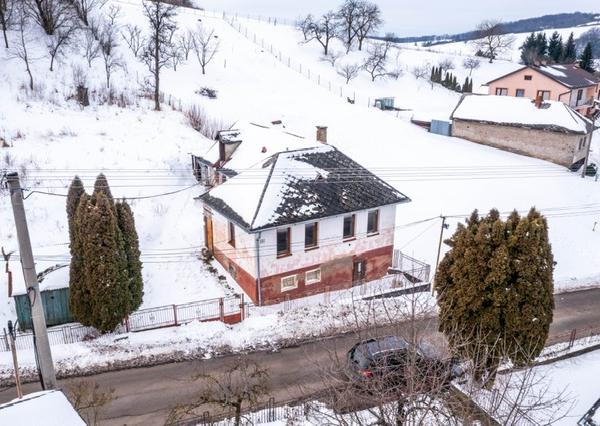 REZERVOVANÉ - Na predaj jednopodlažný rodinný dom v obci Porúbka