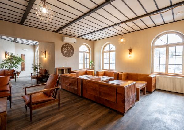 NA PREDAJ – Polyfunkčný objekt, Banská Štiavnica – Križovatka