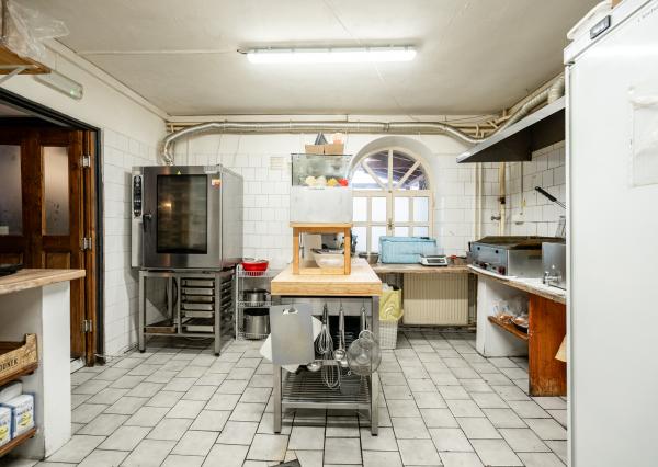 NA PREDAJ – Polyfunkčný objekt, Banská Štiavnica – Križovatka