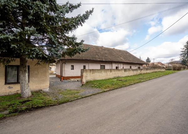 NA PREDAJ – Rodinný dom v obci Hontianske Nemce