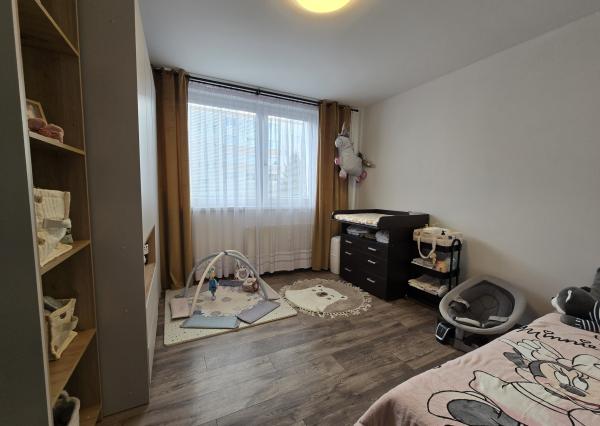 REZERVOVANĚ -   Na predaj 3-izbový byt v Poprade časť Matejovce na  sídlisku Allendeho