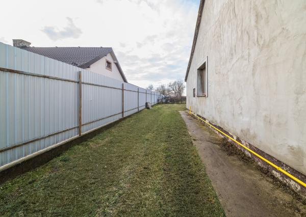 4-izbový rodinný dom, predaj, rozloha pozemku 1093 m2, Tyršova ulica, Sobrance