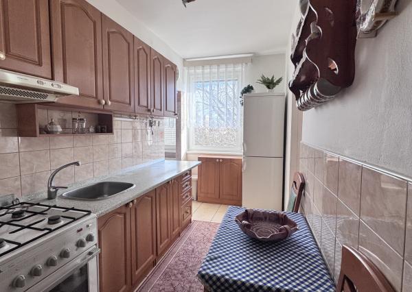 REZERVOVANÉ - Exkluzívne Predaj 3-izb. byt + balkón; Exnárová ul., Bratislava II. – Ružinov