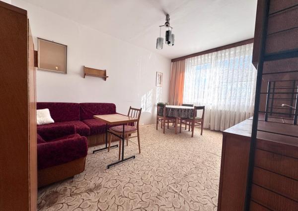 REZERVOVANÉ - Exkluzívne Predaj 3-izb. byt + balkón; Exnárová ul., Bratislava II. – Ružinov