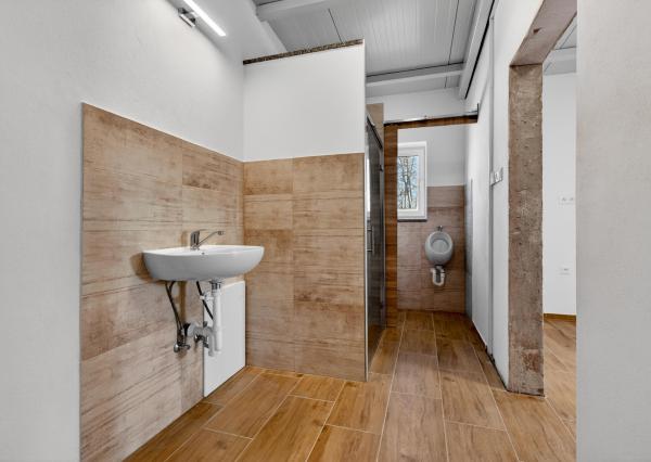 Na prenájom výrobno-skladová hala so zázemím, Vrbové