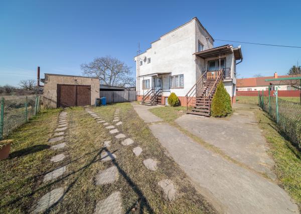 Dvojgeneračný RD  na predaj ● 5 izieb ● okrajová časť obce Veľká Ida