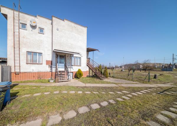 Dvojgeneračný RD  na predaj ● 5 izieb ● okrajová časť obce Veľká Ida