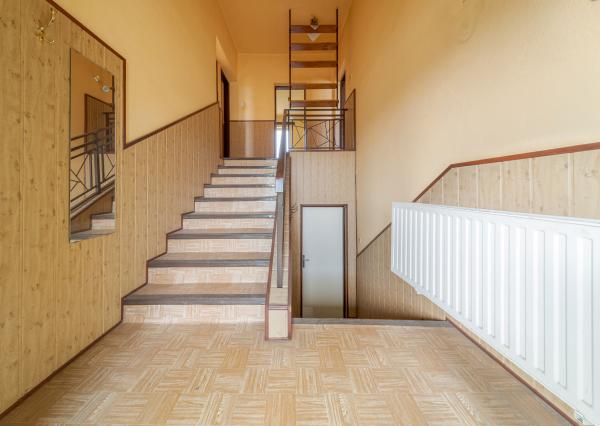 Dvojgeneračný RD  na predaj ● 5 izieb ● okrajová časť obce Veľká Ida