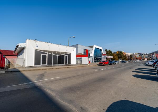 Na predaj budova pre obchod a služby vo frekventovanej časti mesta Vranov nad Topľou