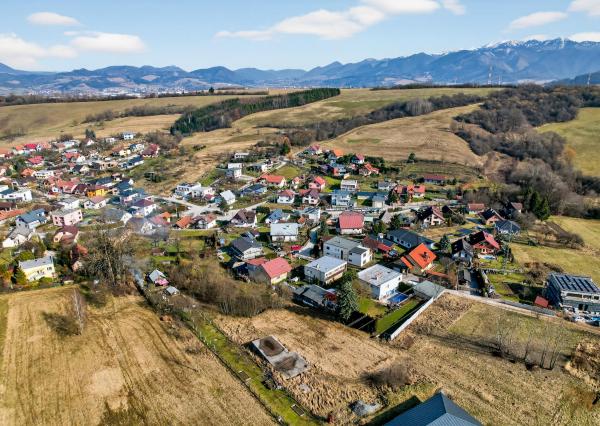 Predaj investičného stavebného pozemku o výmere 786 m² – ulica Do Stávku,  Žilina – Trnové