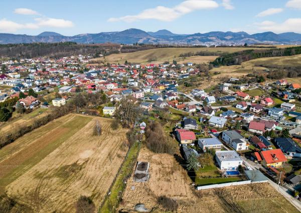 Predaj investičného stavebného pozemku o výmere 786 m² – ulica Do Stávku,  Žilina – Trnové