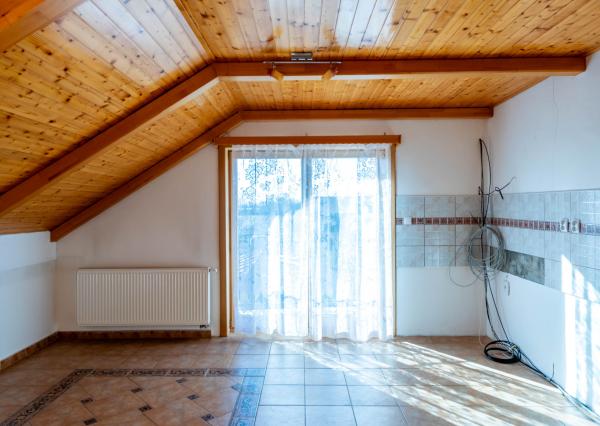 Exkluzívna ponuka – luxusný rodinný dom v centre obce