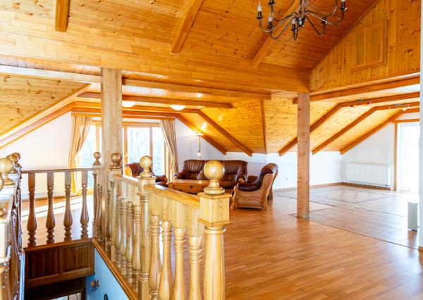 Exkluzívna ponuka – luxusný rodinný dom v centre obce