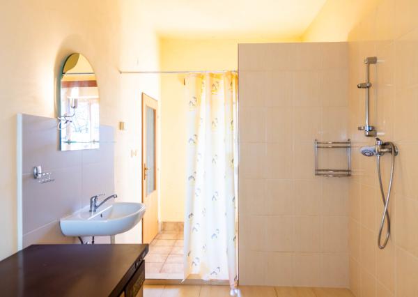 Exkluzívna ponuka – luxusný rodinný dom v centre obce