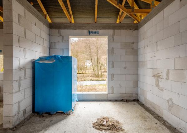 NA PREDAJ – Moderný 4-izbový rodinný dom s veľkou terasou a súkromím | Hontianske Nemce | pozemok 765 m²