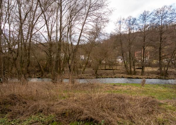 NA PREDAJ – Moderný 4-izbový rodinný dom s veľkou terasou a súkromím | Hontianske Nemce | pozemok 765 m²