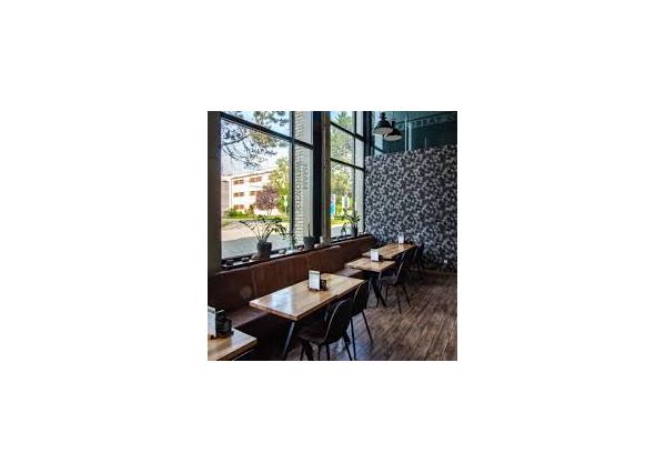 Prenájom kompletne zariadenej reštaurácie v business centre Floreát Ideapark – Piešťany