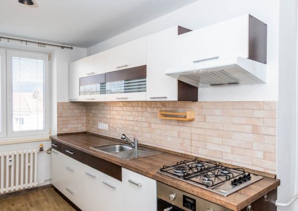 Na prenájom 2-izbový slnečný byt na Družstevnej ulici v Humennom.