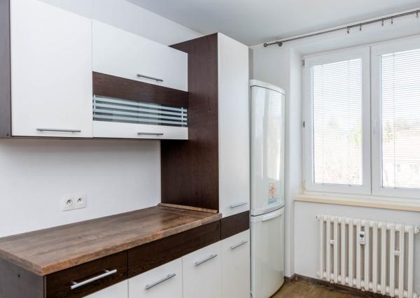 Na prenájom 2-izbový slnečný byt na Družstevnej ulici v Humennom.