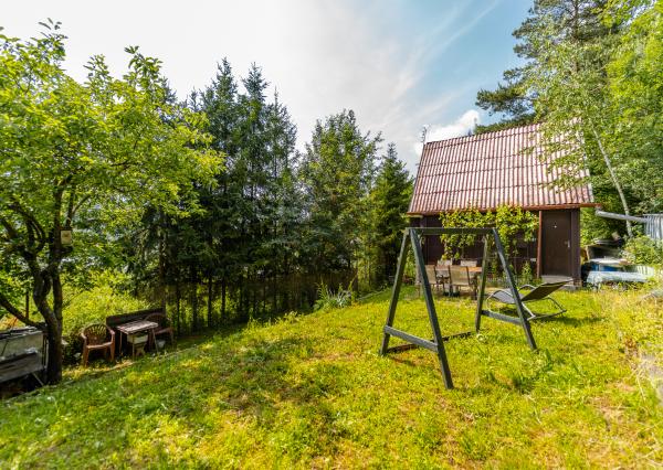 Ponúkame Vám na predaj chatu zo záhradou na Bukovci