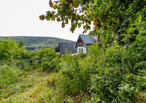 Ponúkame Vám na predaj chatu zo záhradou na Bukovci