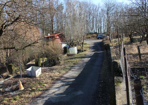 REZERVOVANÉ - Predaj  záhradnej chaty so záhradou 335 m2, krbom, Banská Bystrica-Riečka