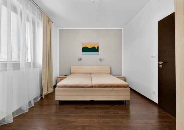 Na prenájom 4-izbový byt v v novostavbe, 129 m2, Kysucká ulica, Bratislava-Staré Mesto