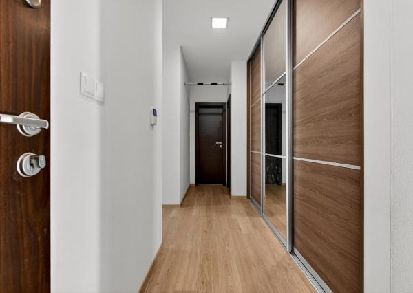 Na prenájom 4-izbový byt v v novostavbe, 129 m2, Kysucká ulica, Bratislava-Staré Mesto