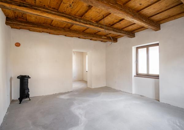 Ponúkame na predaj rodinný dom po rekonštrukcii – Svätý Anton, cca 5 min od Banskej Štiavnice