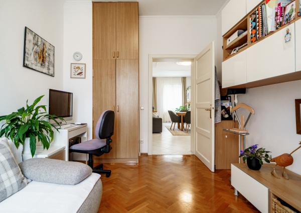 Na predaj vila z prelomu storočia s prekvapivým súkromím, bazénom a veľkým pozemkom v Rajke