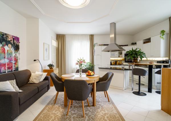 Na predaj vila z prelomu storočia s prekvapivým súkromím, bazénom a veľkým pozemkom v Rajke