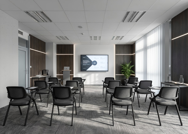 Na prenájom kancelária o výmere 42,5 m2 v budove Business centrum Moldavská v Košiciach.