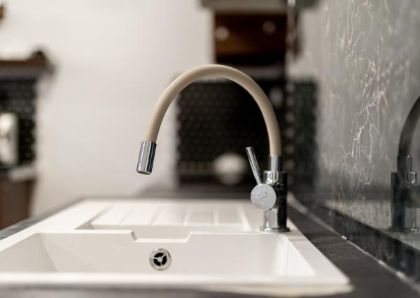 Prenájom, krásny 4-izbový byt v centre Piešťan, Sládkovičova ulica, 117 m2