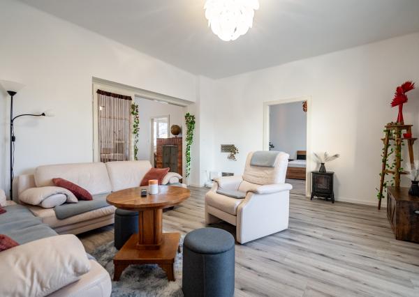 Prenájom, krásny 4-izbový byt v centre Piešťan, Sládkovičova ulica, 117 m2