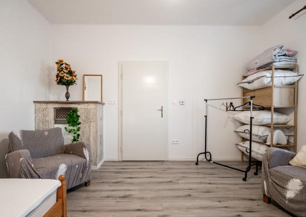 Prenájom, krásny 4-izbový byt v centre Piešťan, Sládkovičova ulica, 117 m2