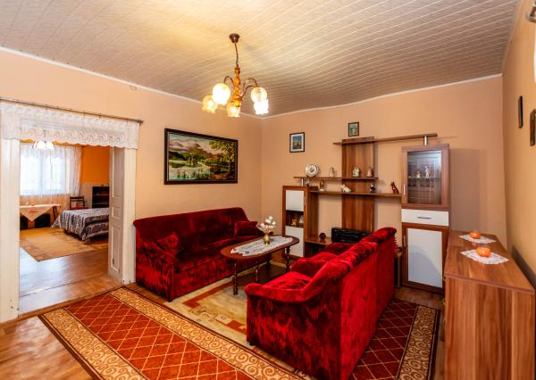 Exkluzívne na predaj zachovalá chalúpka v srdci Tokaja - ideálne víkendové sídlo.