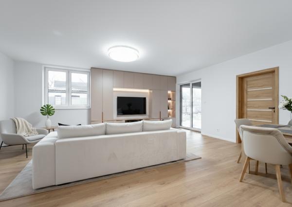 Ponúkame Vám na predaj novostavbu rodinného domu na súkromnej ulici v obci Ruskov.