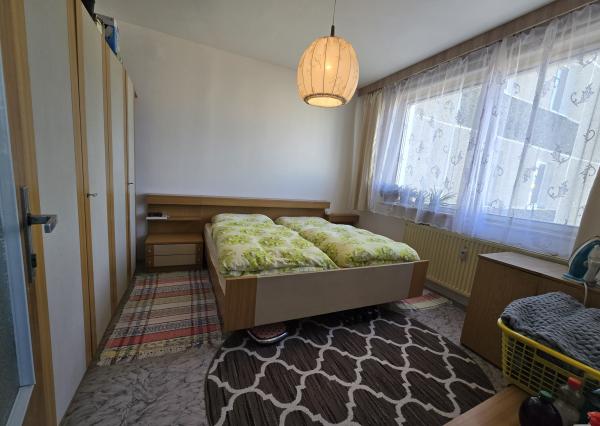 Exkluzívne na predaj veľký slnečný 3-izbový byt s balkónom v Poprade na sídlisku Nový juh, ul. Jesenná