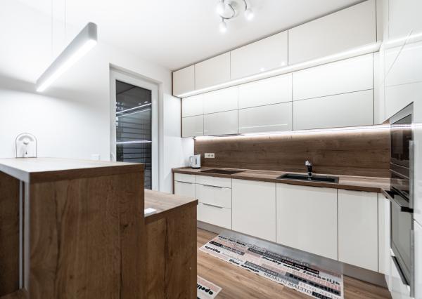 Exkluzívne na predaj 3-izbový byt v novostavbe s terasou v lukratívnej časti sídl. Nová Terasa